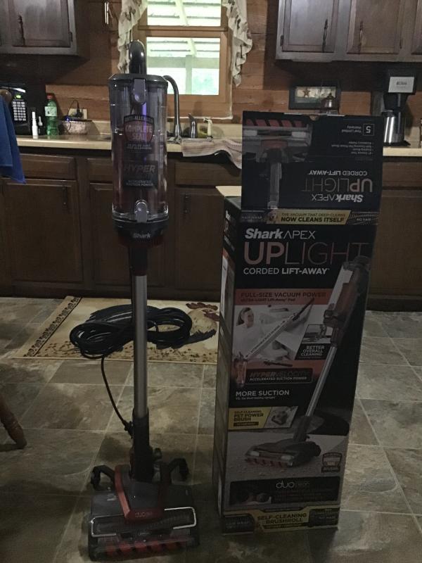 Customer Reviews Shark® APEX® UpLight™ LiftAway® DuoClean® Self