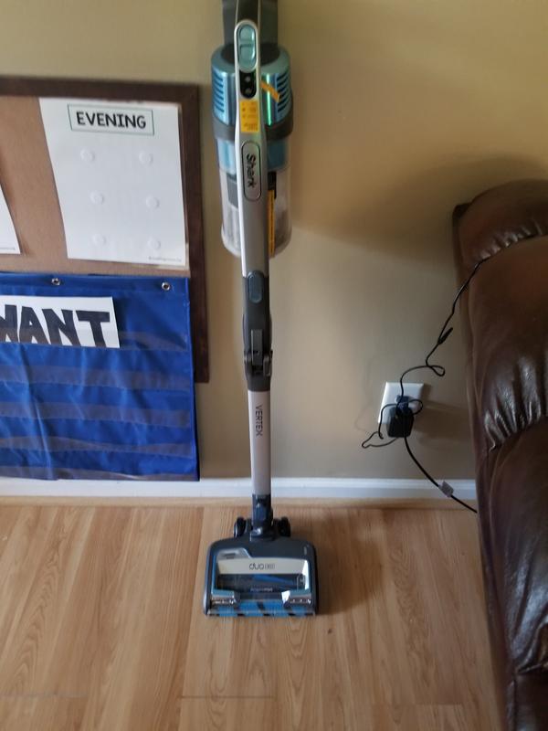 Shark Vertex Cordless Stick Vacuum with DuoClean PowerFins IZ464H 10" Cleaning Path Burgundy: Lightweight, Pet Hair, HEPA, 60 Min Run Time - Thumbnail 4