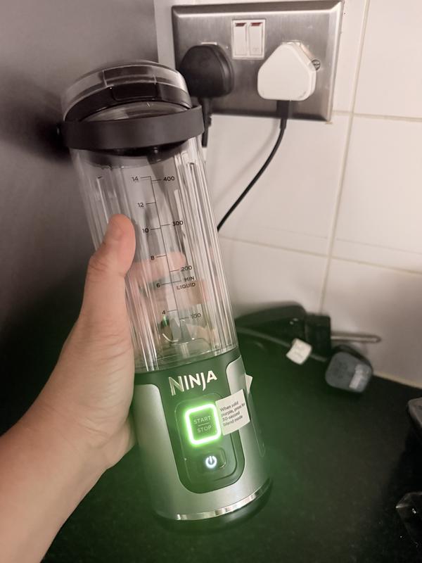When blender button is on, purple will appear, but when press again, it will not start and red will appear, means need charging, plug it in, but solid green will show, telling me that it is fully charge