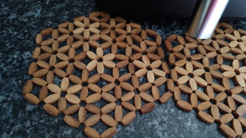 The very smooth, light coasters that were occasionally put on the air fryer