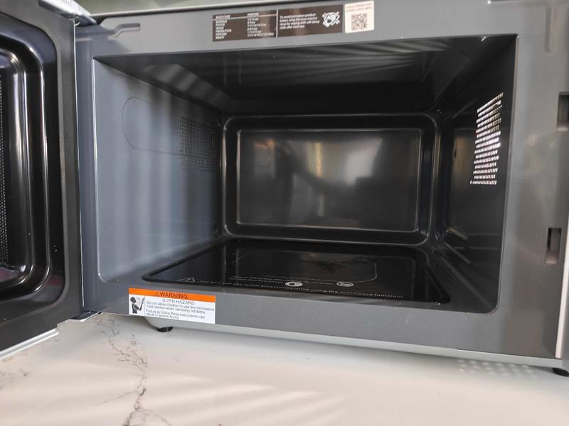 Sharp SMC1174KS 22 Inch Countertop Microwave Oven with 1.1 cu. ft