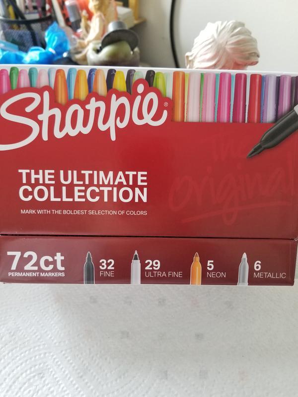 Sharpie The Ultimate Collection Permanent Markers 45 Piece 25 fine 20 ultra  fine for Sale in Snohomish, WA - OfferUp