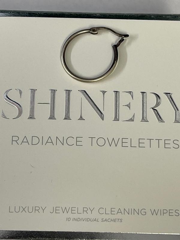 Radiance Towelette Jewelry Cleaner – James Michelle