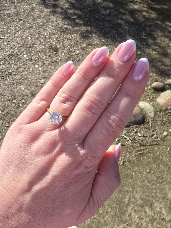 Review Thumbnail Image 0 338893610