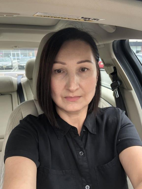 Customer photo for "Best skin moisturizer"