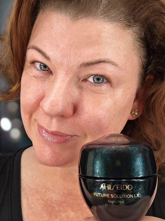 Hydrated and glowy skin