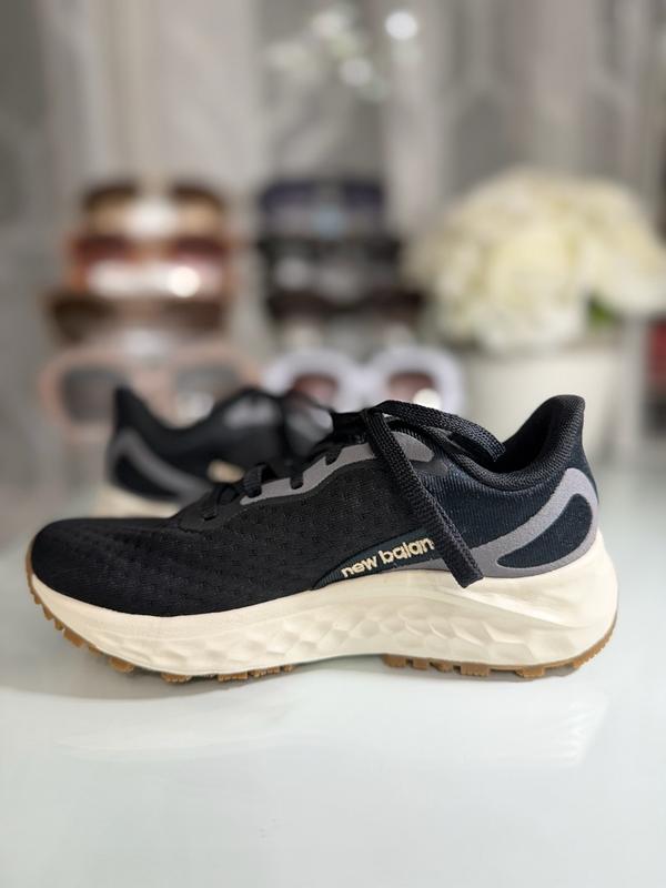 Women's New Balance Arishi v4 – Black Non Slip Work Sneakers