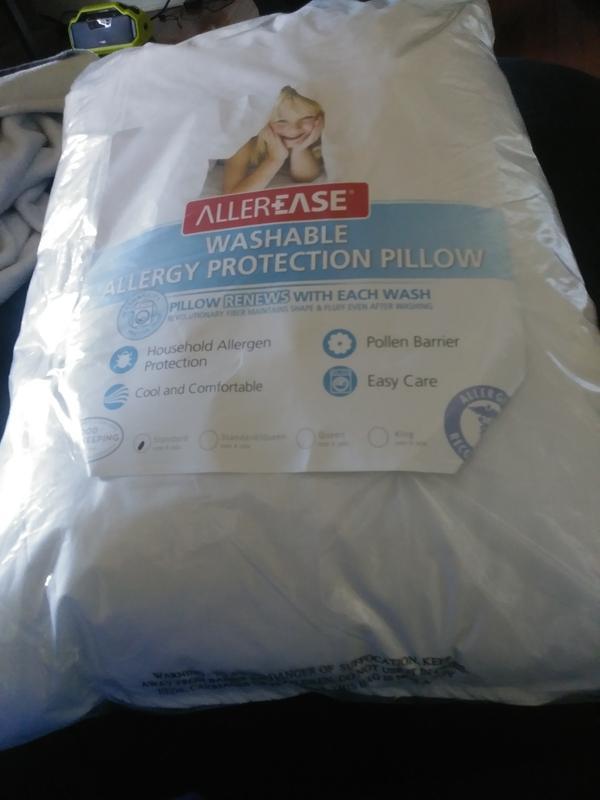 Looks puffy but very flat when you lay on it