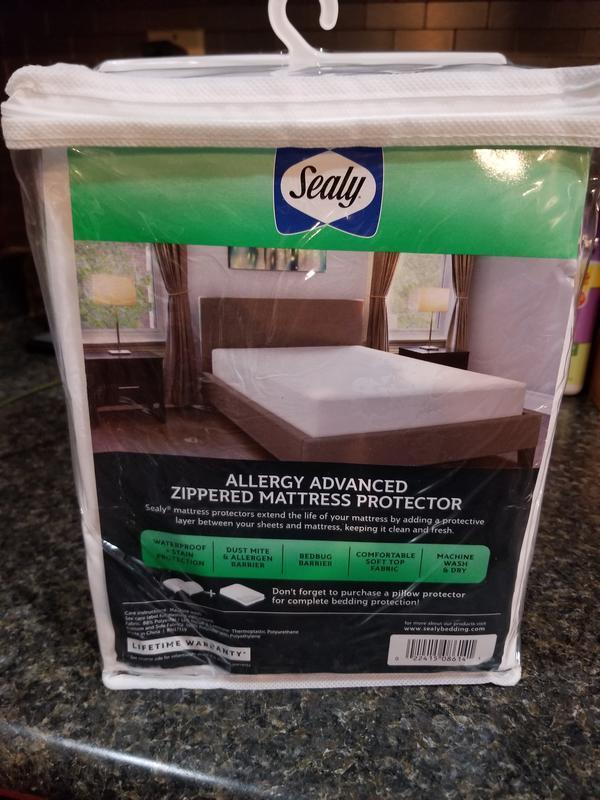 Sealy posturepedic allergy protection deals zippered mattress protector