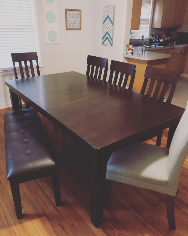 Haddigan dining table set hotsell