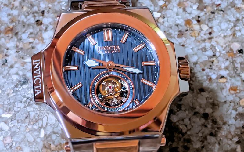 Invicta akula online tourbillon