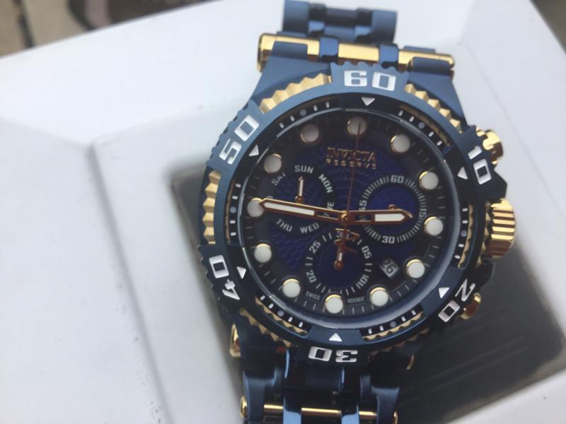 Invicta 30646 discount