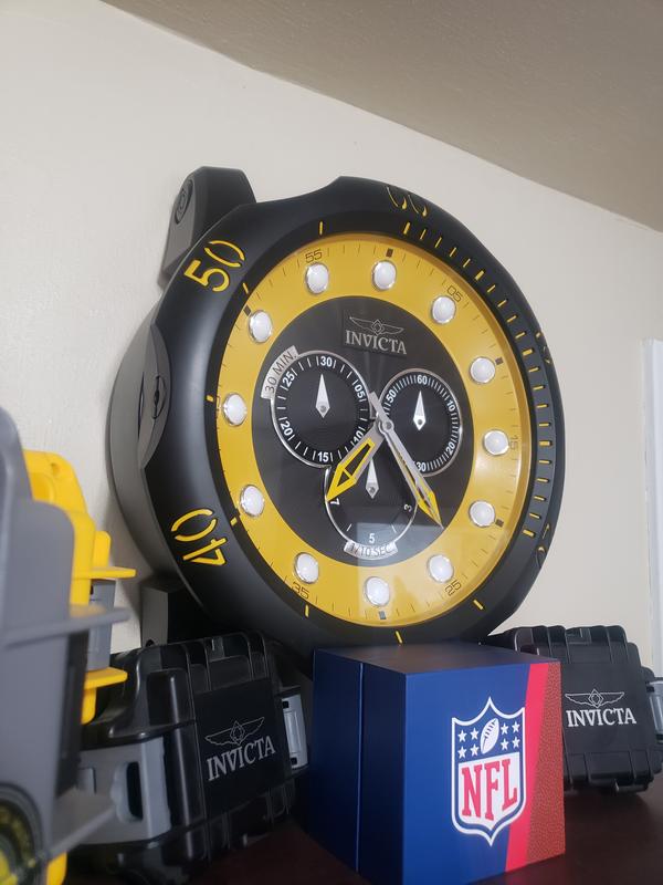 Invicta venom wall discount clock