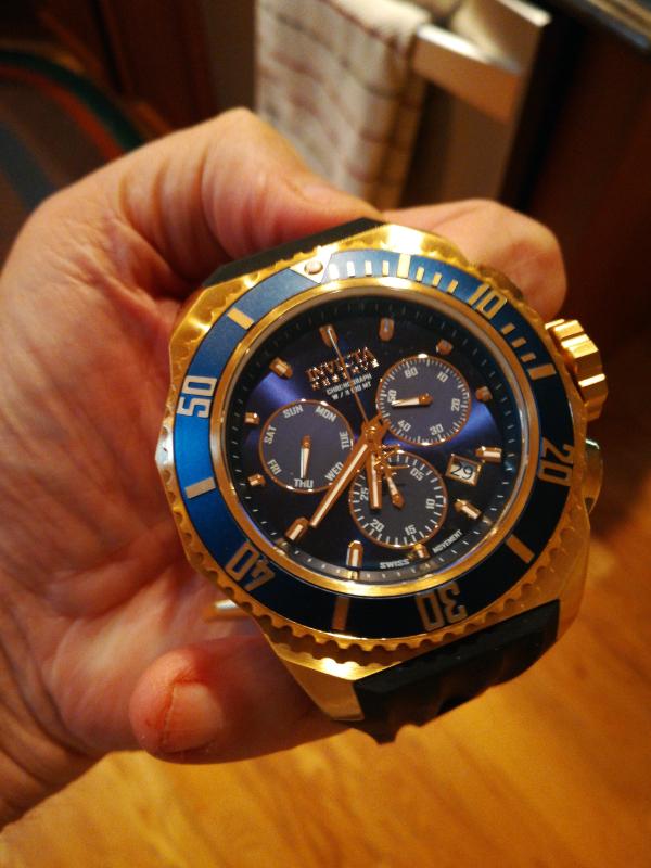 Invicta 25732 sale