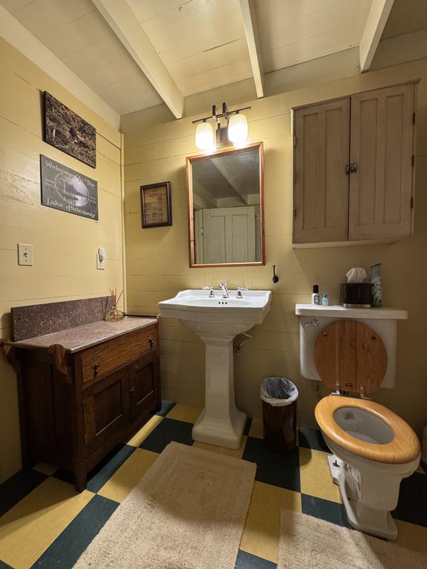 Cierra Porcelain Pedestal Sink - 8
