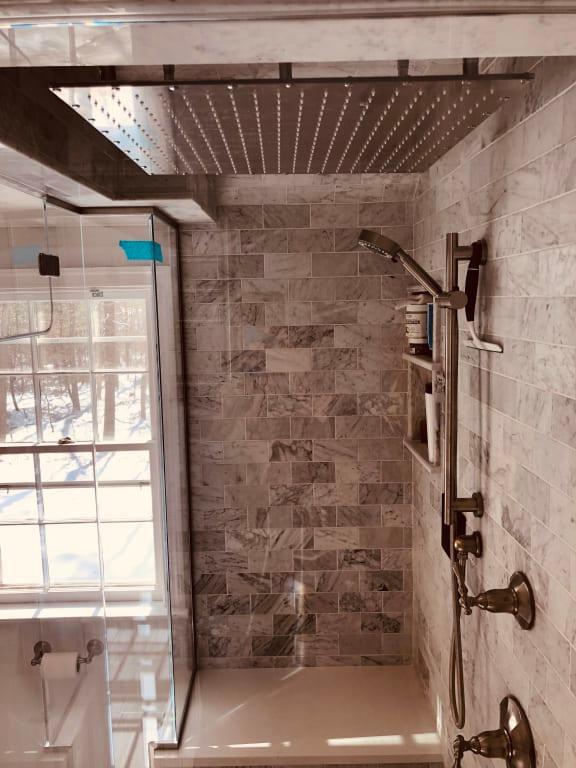 Large store shower head