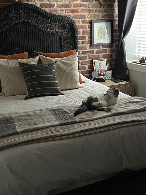 Review Thumbnail Image 0 212892198