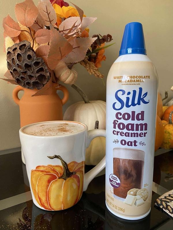 White Chocolate Macadamia Oat Cold Foam Creamer | Silk®