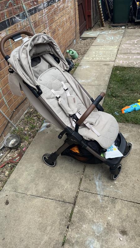 Review Thumbnail Image 0 1196916224