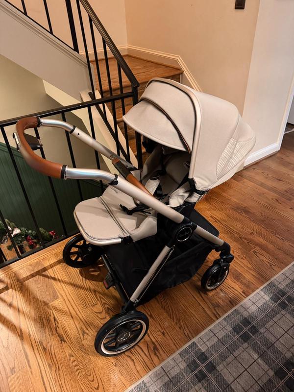 Customer photo for "What a darling stroller"