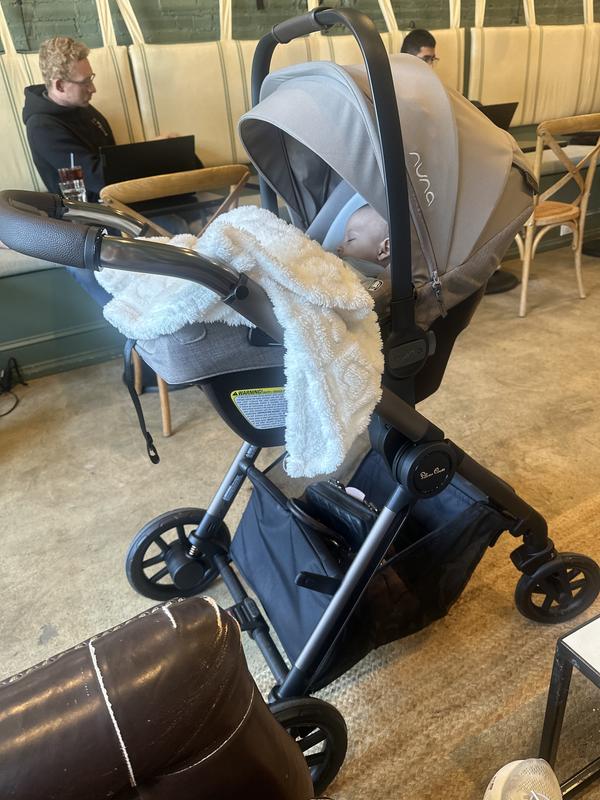 Review Thumbnail Image 0 1216217125