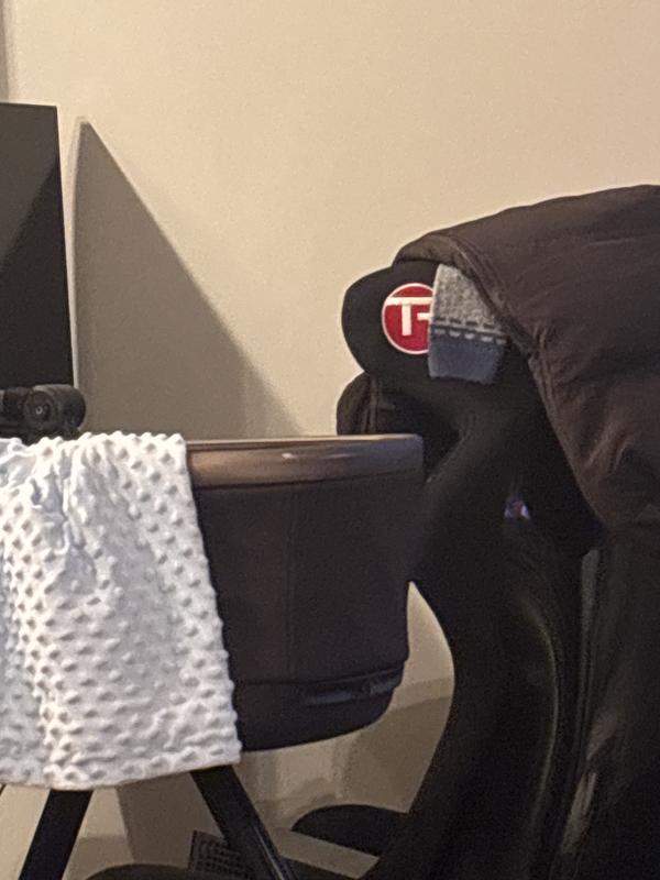 Review Thumbnail Image 0 1203424829