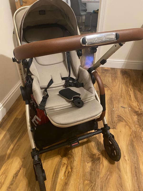 Customer photo for "Difficult o bumps, folding & hard with shopping on"