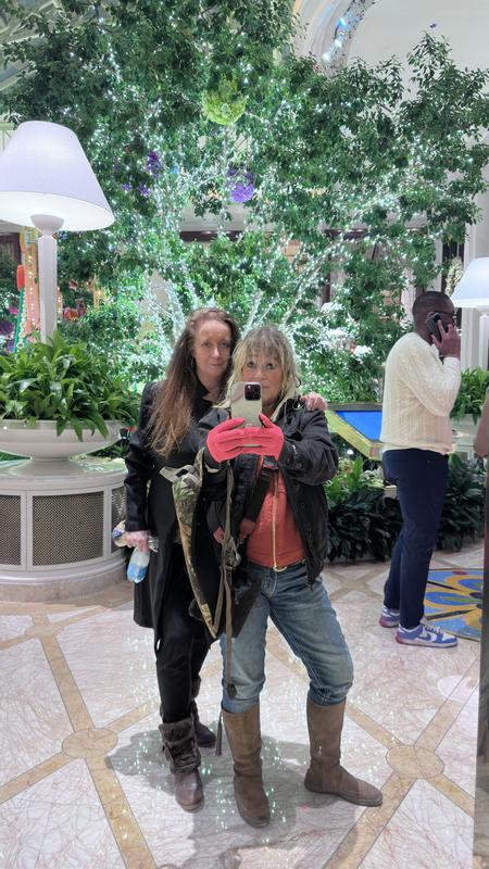 Review Thumbnail Image 0 341143561