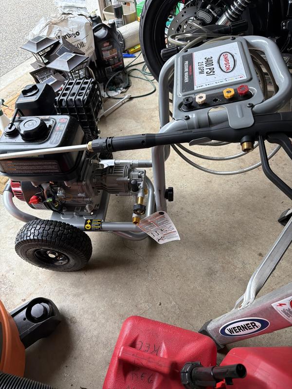 SIMPSON Megashot 49-State 3400 PSI at 2.5 GPM CRX 210 with OEM