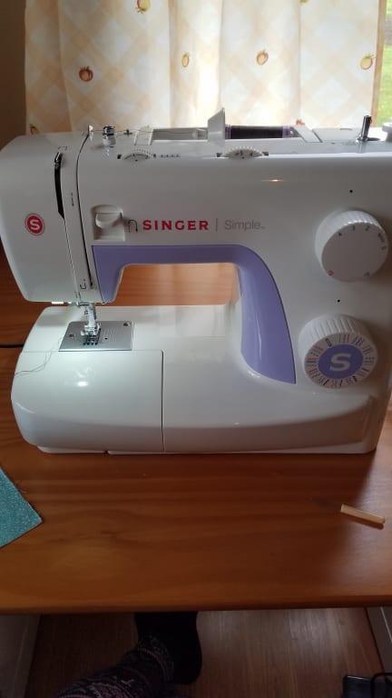 Simple 3232 Sewing Machine