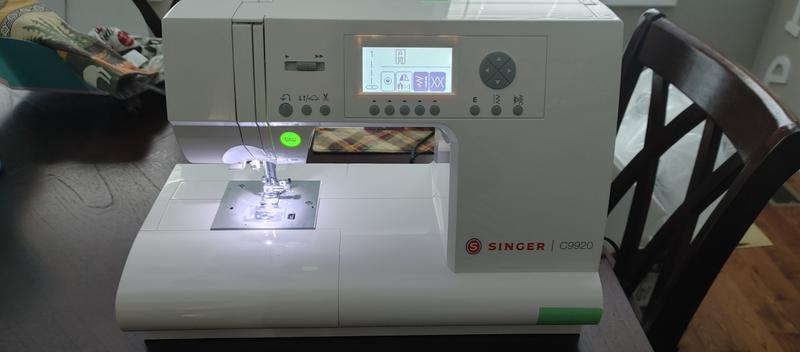 SINGER C9920 Computerized Sewing Machine