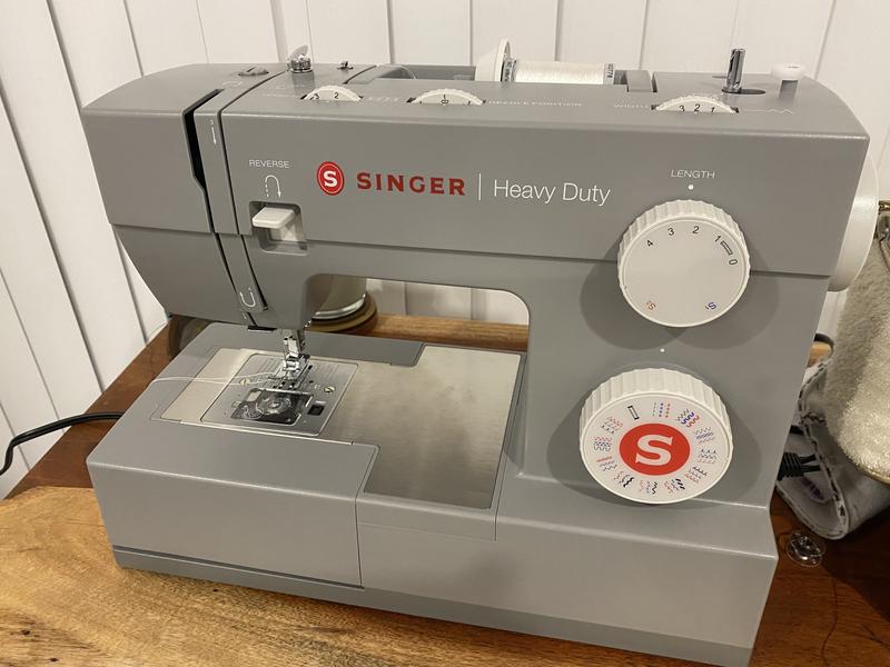 Singer Heavy Duty HD6380 Sewing Machine