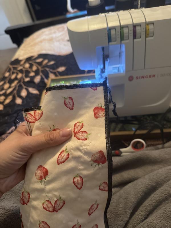 A Fully Finished Edge on Scrap Fabric