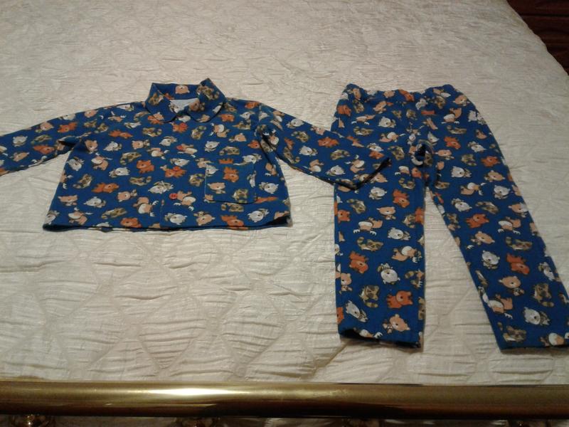 I made a pyjama for grand-son.