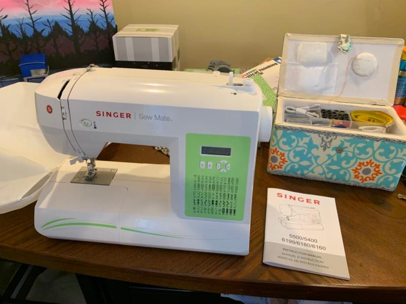 Singer 5400 Sew Mate™ Sewing Machine