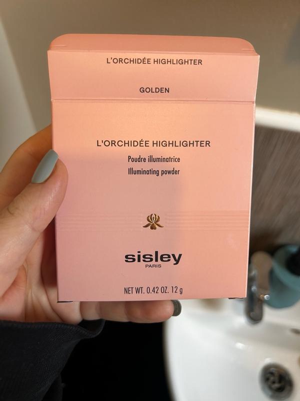 Customer photo for "Pretty , soft and glowy."