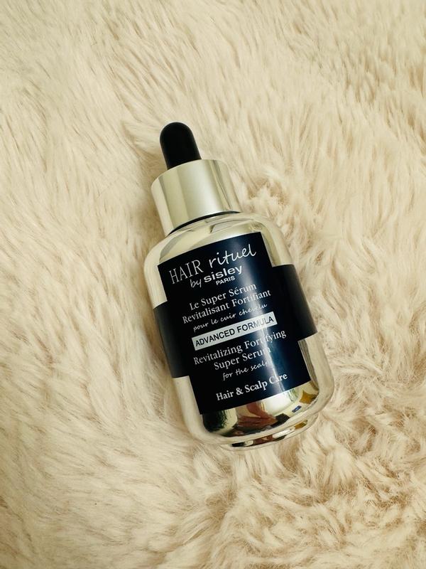 Customer photo for "Luxurious hair serum"