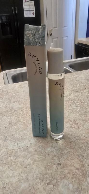 Review Thumbnail Image 0 382467047