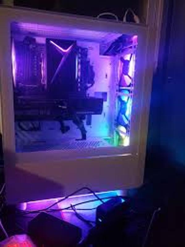 Photo from AmazonGuy