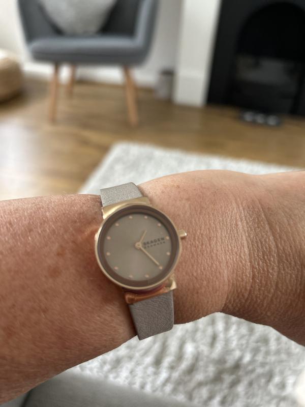 Review Thumbnail Image 0 357036144