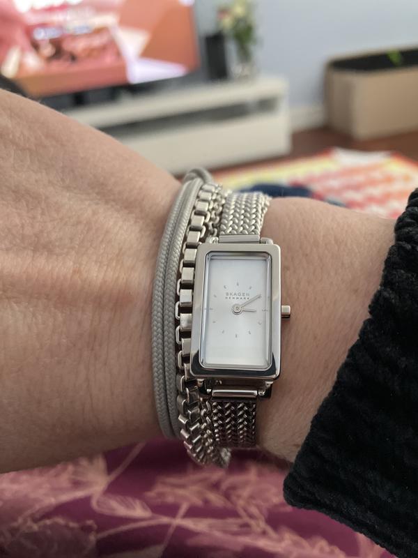 Customer carousel item 1.