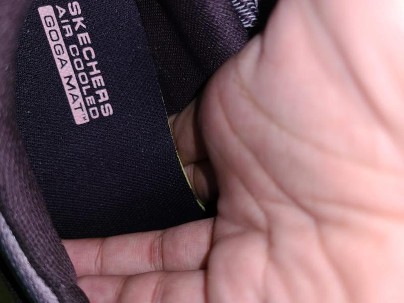 Left shoe - upto two fingers could fit between the body and the shoe. And no I didn't force my fingers in there.