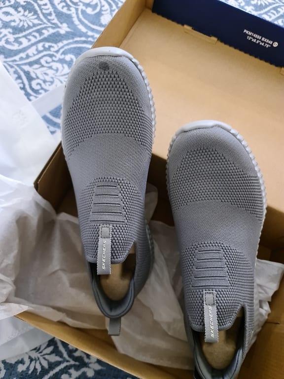 Stain on the left shoe