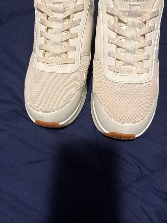 These are turning brown, they were white when I got them. I ordered white shoes. They were white when I brought them them. Now I will have to find a new pair of slip ins.
