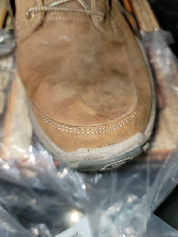 Tip of boot starting to come undone