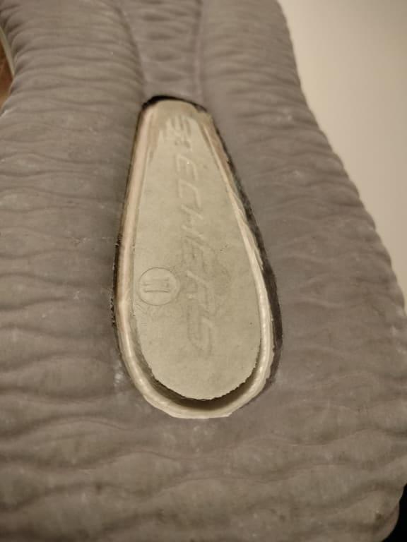 Dirt/rock collection system in sole