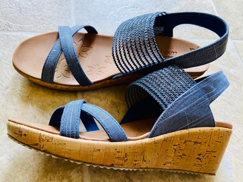 Love these so much I got them in navy too!!