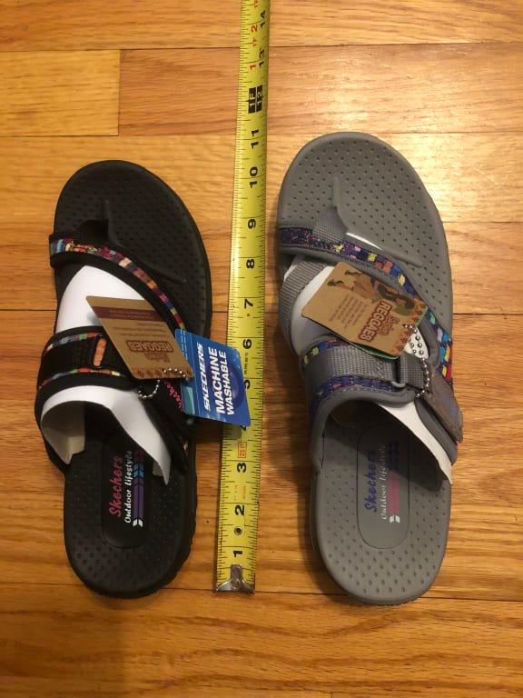 Ordered a size 7 but the black ones are clearly smaller.