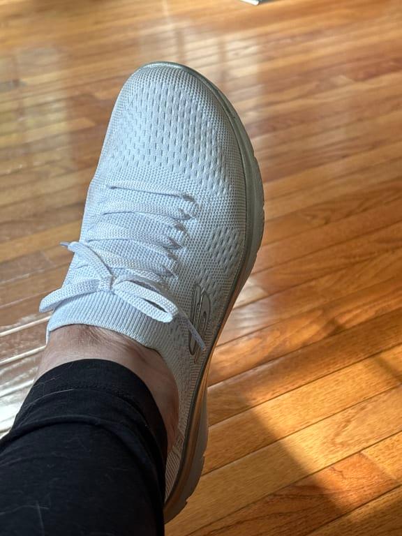 Pretty feet ... happy feet!!!