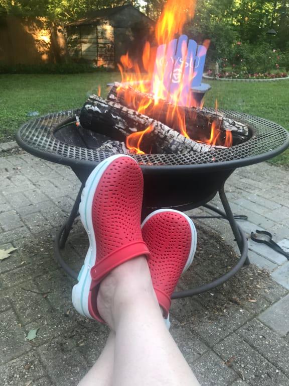 Relaxing with my new Cali Gear Skechers